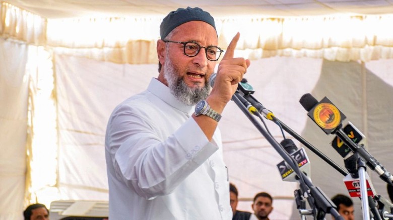 ‘শেখ হাসিনাকেই আগে ফেরত পাঠান’ মোদিকে ওয়েইসি